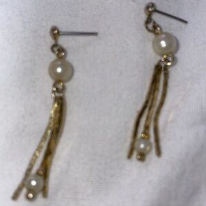 Vintage gold tone ball drop chain dangle white pearl post earrings
